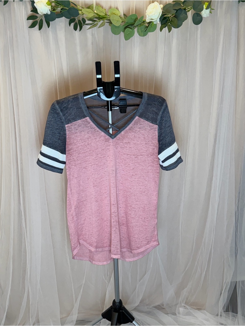 Maurices 24/7 Pink & Gray Varsity Stripe Criss Cross Tee Small